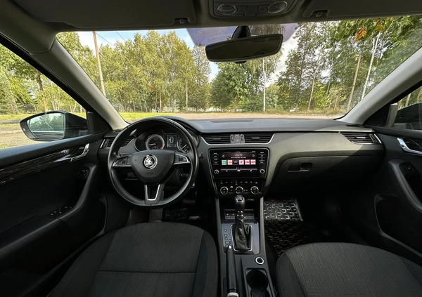 Skoda Octavia cena 56500 przebieg: 179293, rok produkcji 2020 z Siewierz małe 301